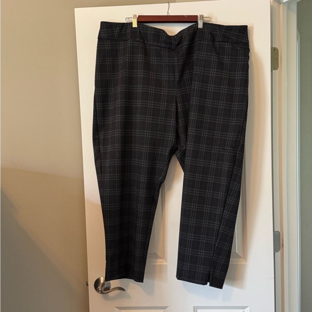 Women’s Black Plaid Pants